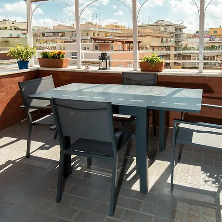 Attichetto Monteverde * Roma